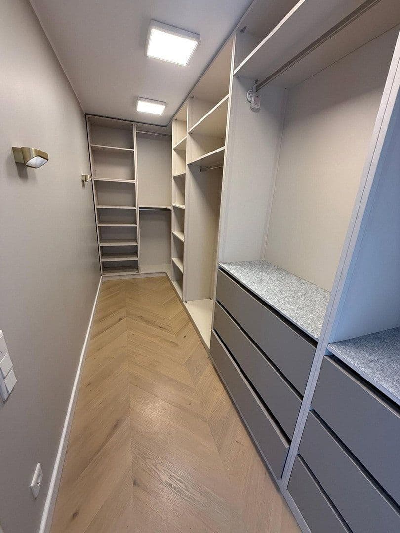 Pronájem bytu 3+1 185 m², Hagener Straße 536, Dortmund, Severní Porýní-Vestfálsko Pronájem bytu 3+1 185 m², Hagener Straße 536, Dortmund, Severní Porýní-Vestfálsko