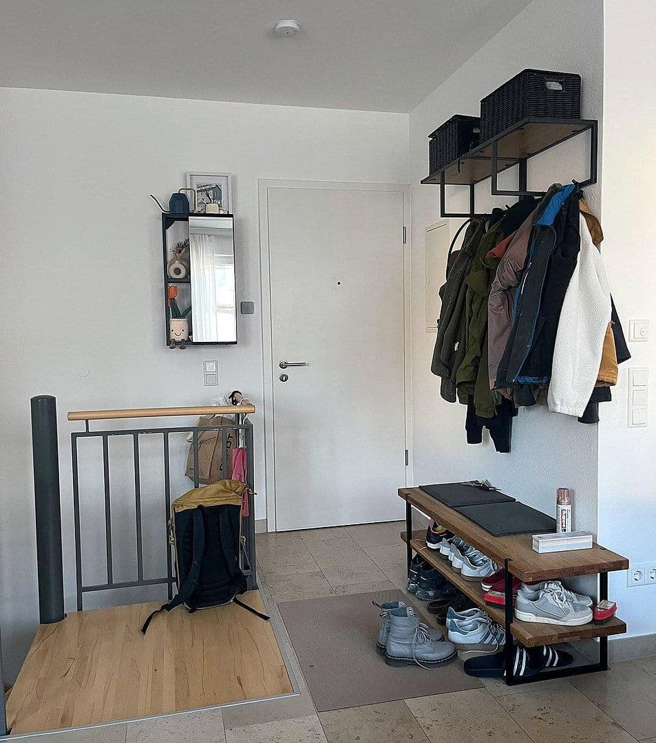 Pronájem bytu 3+1 90 m², Godramsteiner Straße 12, Ingolstadt, Bavorsko Pronájem bytu 3+1 90 m², Godramsteiner Straße 12, Ingolstadt, Bavorsko
