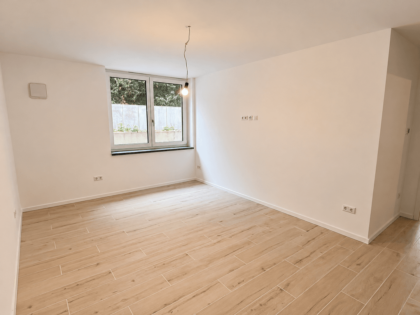 Pronájem kanceláře 98 m², Nürnberg, Bavorsko Pronájem kanceláře 98 m², Nürnberg, Bavorsko