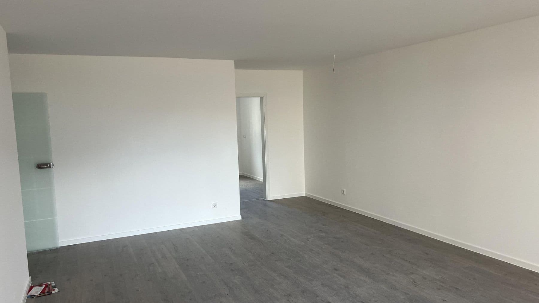 Pronájem bytu 4+1 103 m², Ludwigshafen, Porýní-Falc Pronájem bytu 4+1 103 m², Ludwigshafen, Porýní-Falc