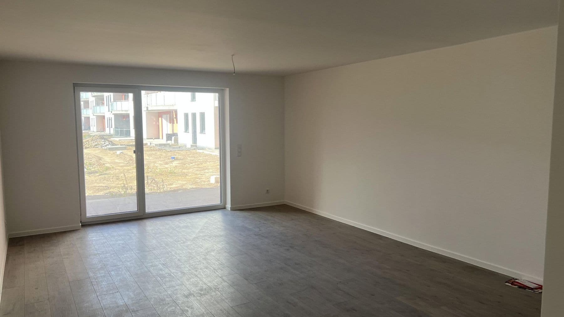 Pronájem bytu 4+1 103 m², Ludwigshafen, Porýní-Falc Pronájem bytu 4+1 103 m², Ludwigshafen, Porýní-Falc