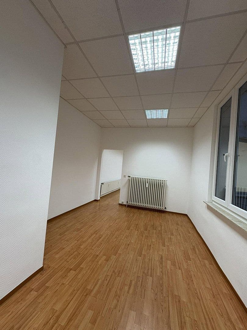 Pronájem kanceláře 80 m², Köln, Severní Porýní-Vestfálsko Pronájem kanceláře 80 m², Köln, Severní Porýní-Vestfálsko