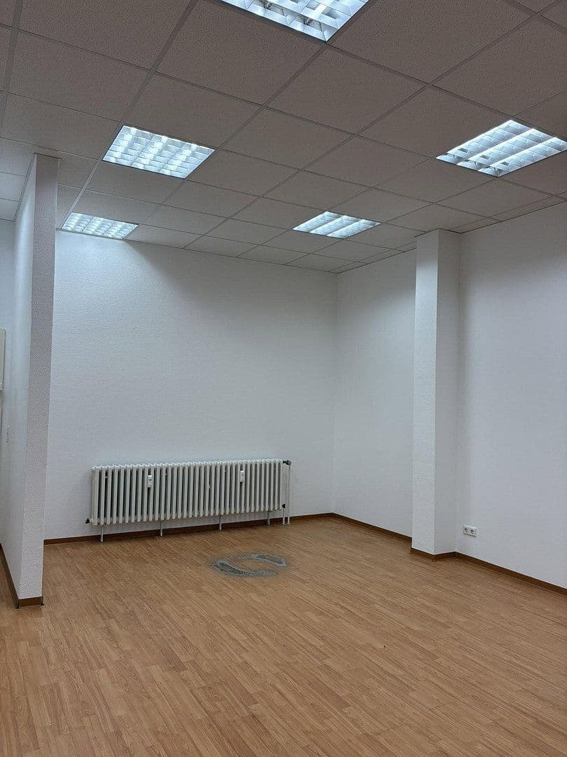 Pronájem kanceláře 80 m², Köln, Severní Porýní-Vestfálsko Pronájem kanceláře 80 m², Köln, Severní Porýní-Vestfálsko
