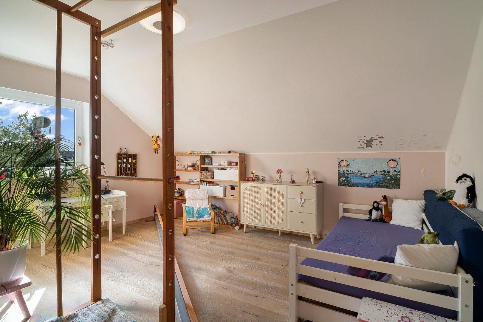 Prodej bytu 6+1 177 m², Falkenweg 27, Kassel, Hessen Prodej bytu 6+1 177 m², Falkenweg 27, Kassel, Hessen
