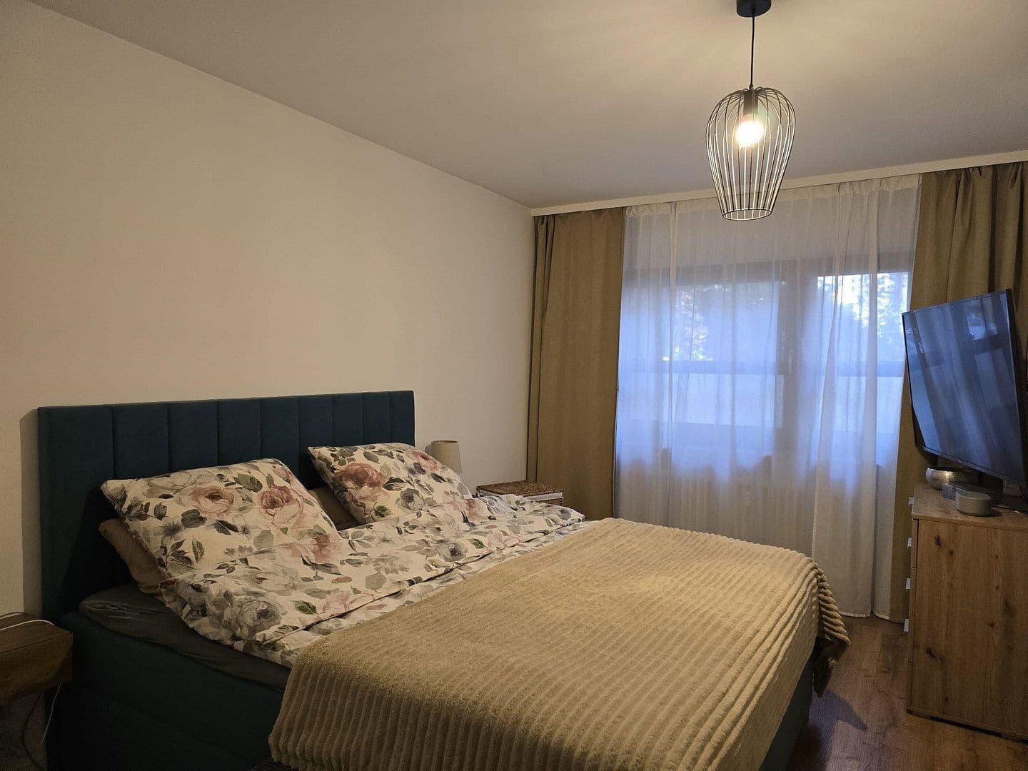 Pronájem bytu 3+1 83 m², Akademiestr. 27, Hanau, Hessen Pronájem bytu 3+1 83 m², Akademiestr. 27, Hanau, Hessen