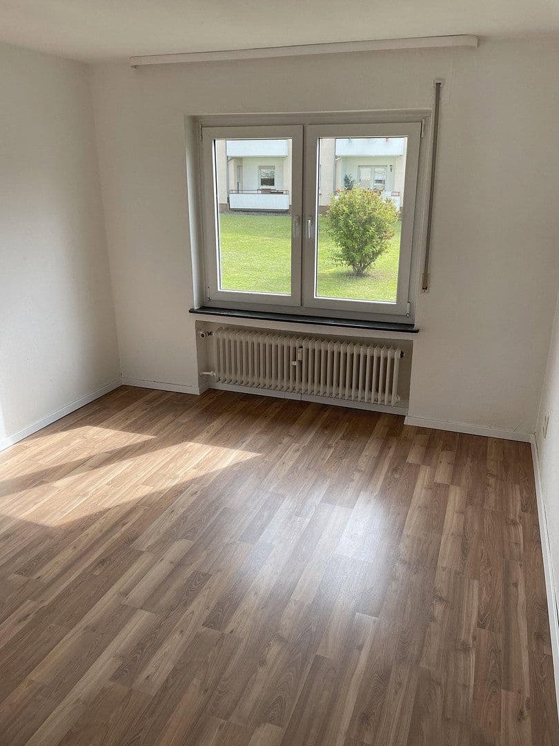 Pronájem bytu 3+1 65 m², Leipzigerstr 5, Herborn, Hessen Pronájem bytu 3+1 65 m², Leipzigerstr 5, Herborn, Hessen