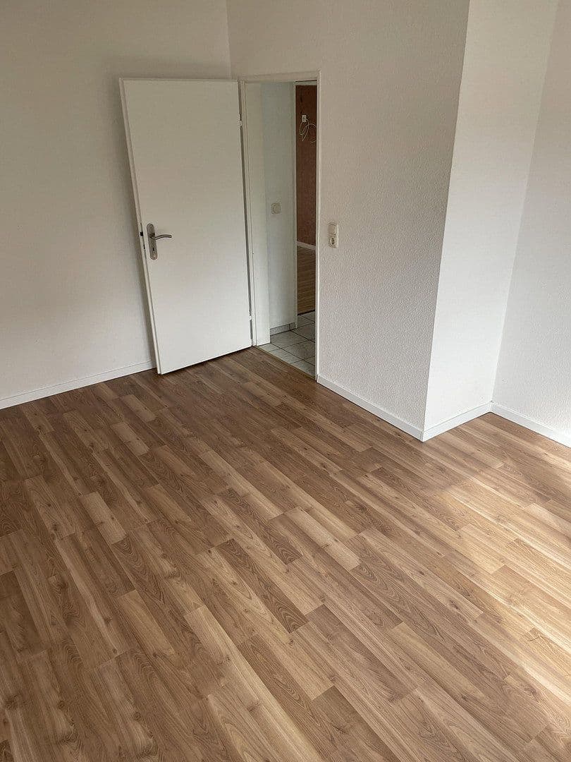 Pronájem bytu 3+1 65 m², Leipzigerstr 5, Herborn, Hessen Pronájem bytu 3+1 65 m², Leipzigerstr 5, Herborn, Hessen
