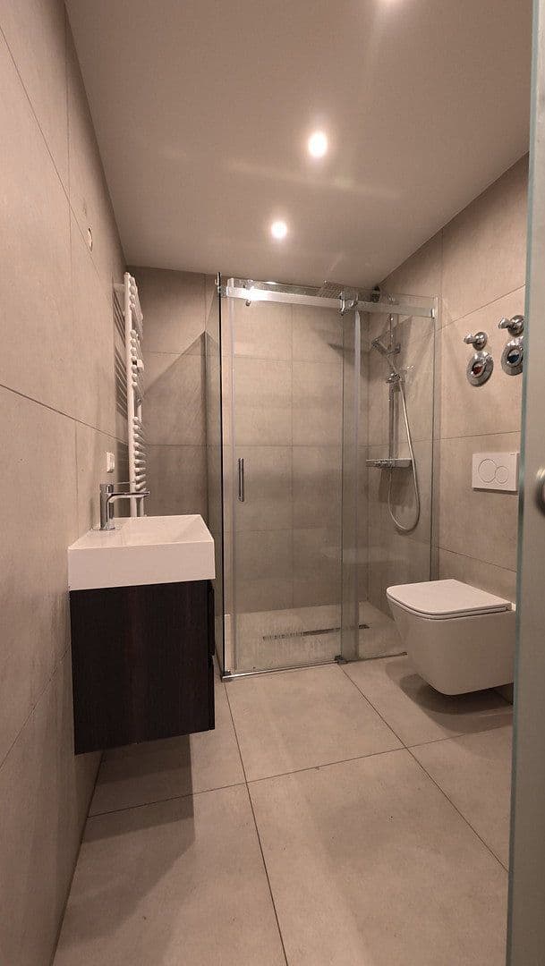 Pronájem bytu 3+1 68 m², Otto-Hahn-Platz 3, Heidelberg, Bádensko-Württembersko Pronájem bytu 3+1 68 m², Otto-Hahn-Platz 3, Heidelberg, Bádensko-Württembersko