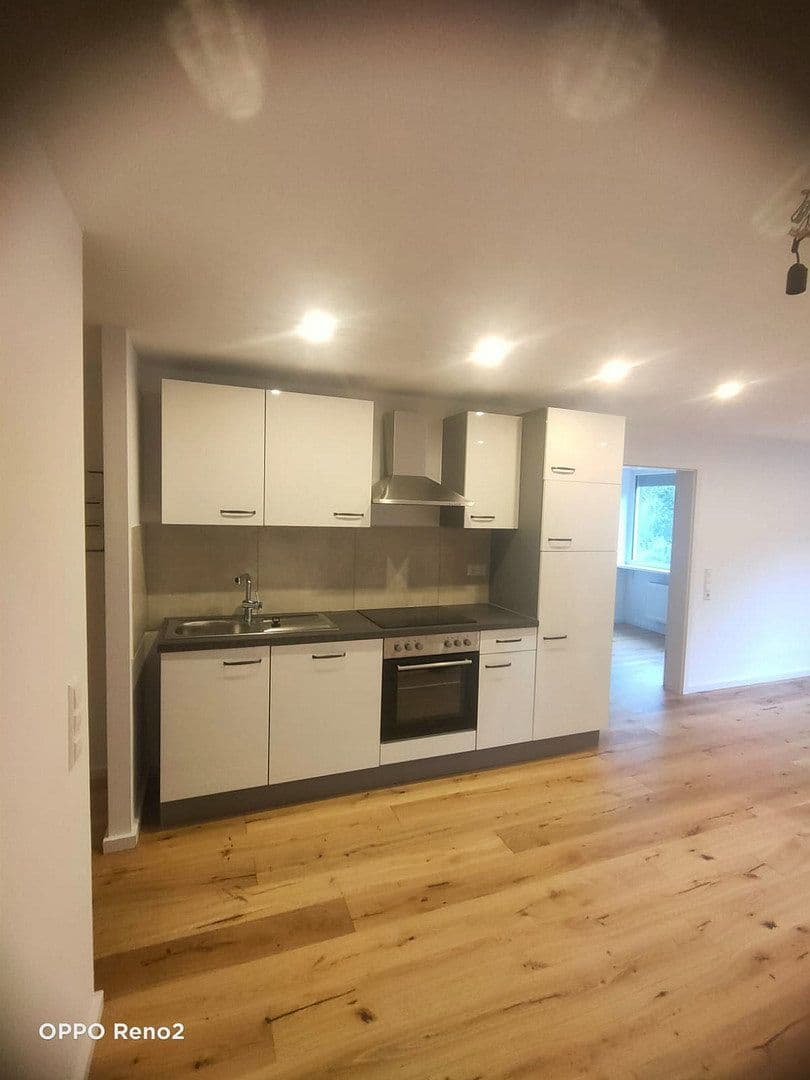 Pronájem bytu 3+1 68 m², Otto-Hahn-Platz 3, Heidelberg, Bádensko-Württembersko Pronájem bytu 3+1 68 m², Otto-Hahn-Platz 3, Heidelberg, Bádensko-Württembersko