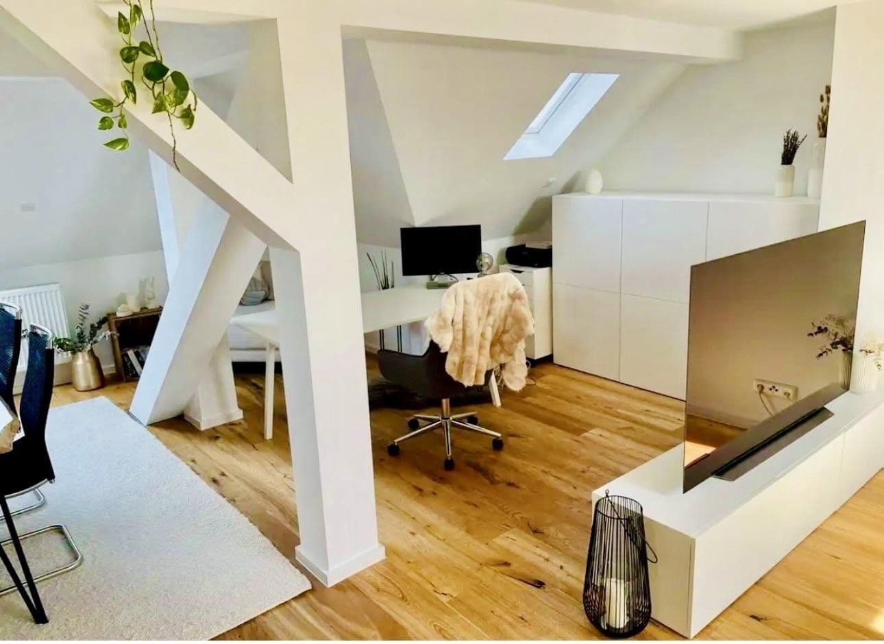Pronájem bytu 3+1 107 m², Aschaffenburg, Bavorsko Pronájem bytu 3+1 107 m², Aschaffenburg, Bavorsko