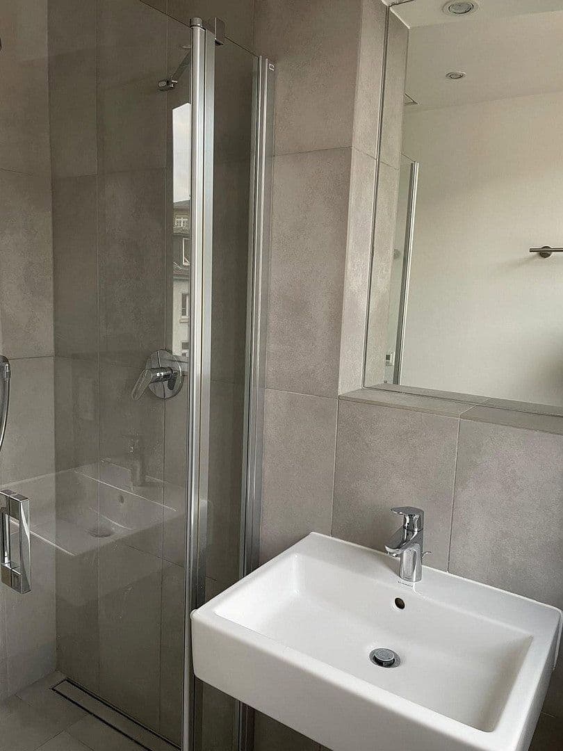 Pronájem bytu 2+1 52 m², Frankfurt, Hessen Pronájem bytu 2+1 52 m², Frankfurt, Hessen