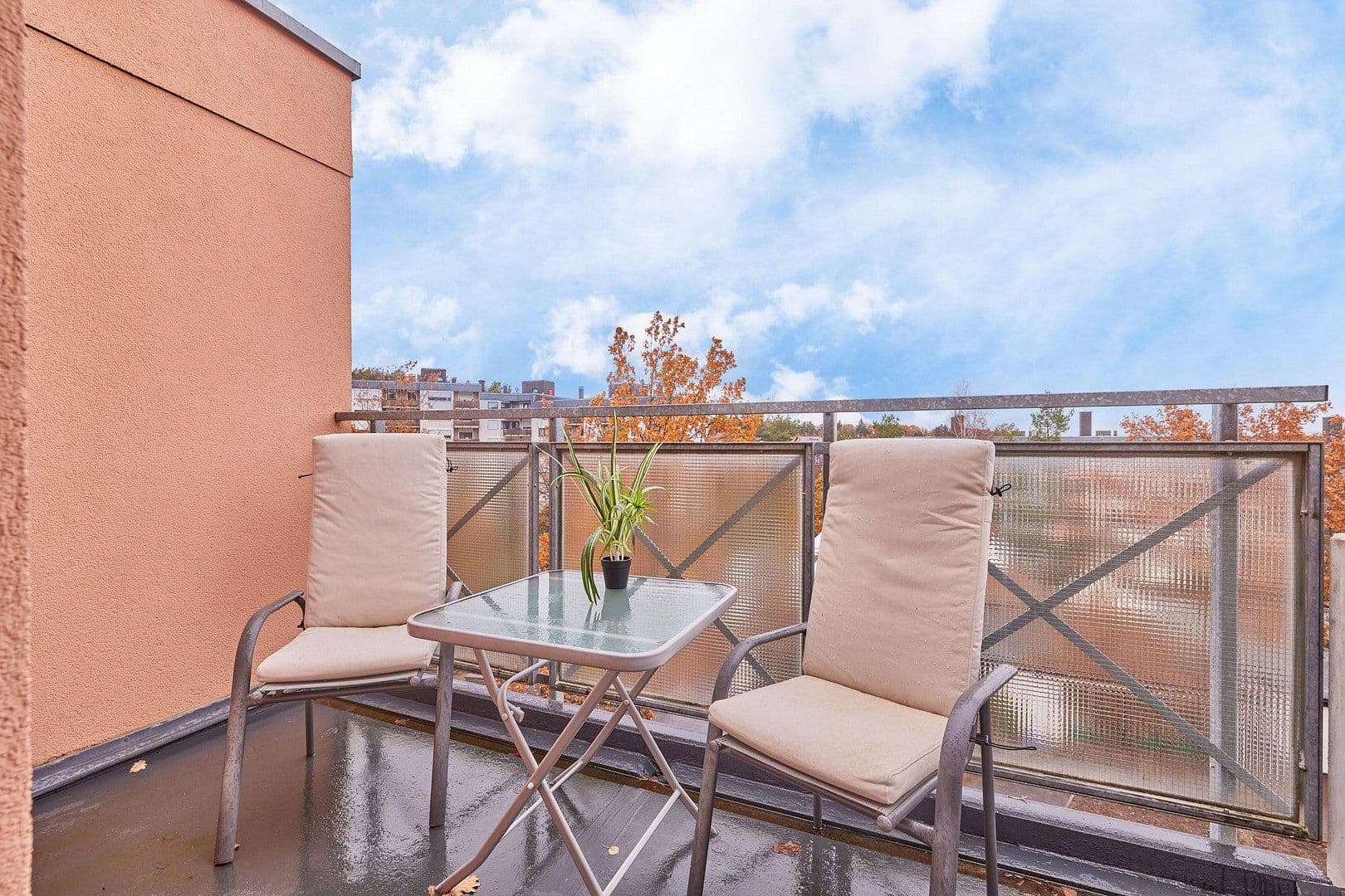 Pronájem bytu 1+1 43 m², Kurt-Schumacher-Straße 32, Kaiserslautern, Porýní-Falc Pronájem bytu 1+1 43 m², Kurt-Schumacher-Straße 32, Kaiserslautern, Porýní-Falc