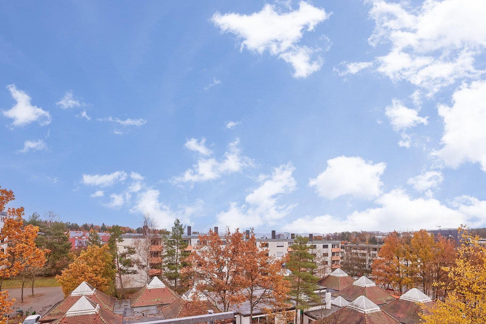 Pronájem bytu 1+1 43 m², Kurt-Schumacher-Straße 32, Kaiserslautern, Porýní-Falc Pronájem bytu 1+1 43 m², Kurt-Schumacher-Straße 32, Kaiserslautern, Porýní-Falc