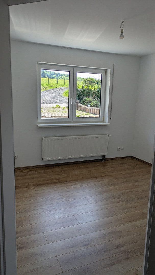 Pronájem bytu 3+1 75 m², Schlüchtern, Hessen Pronájem bytu 3+1 75 m², Schlüchtern, Hessen
