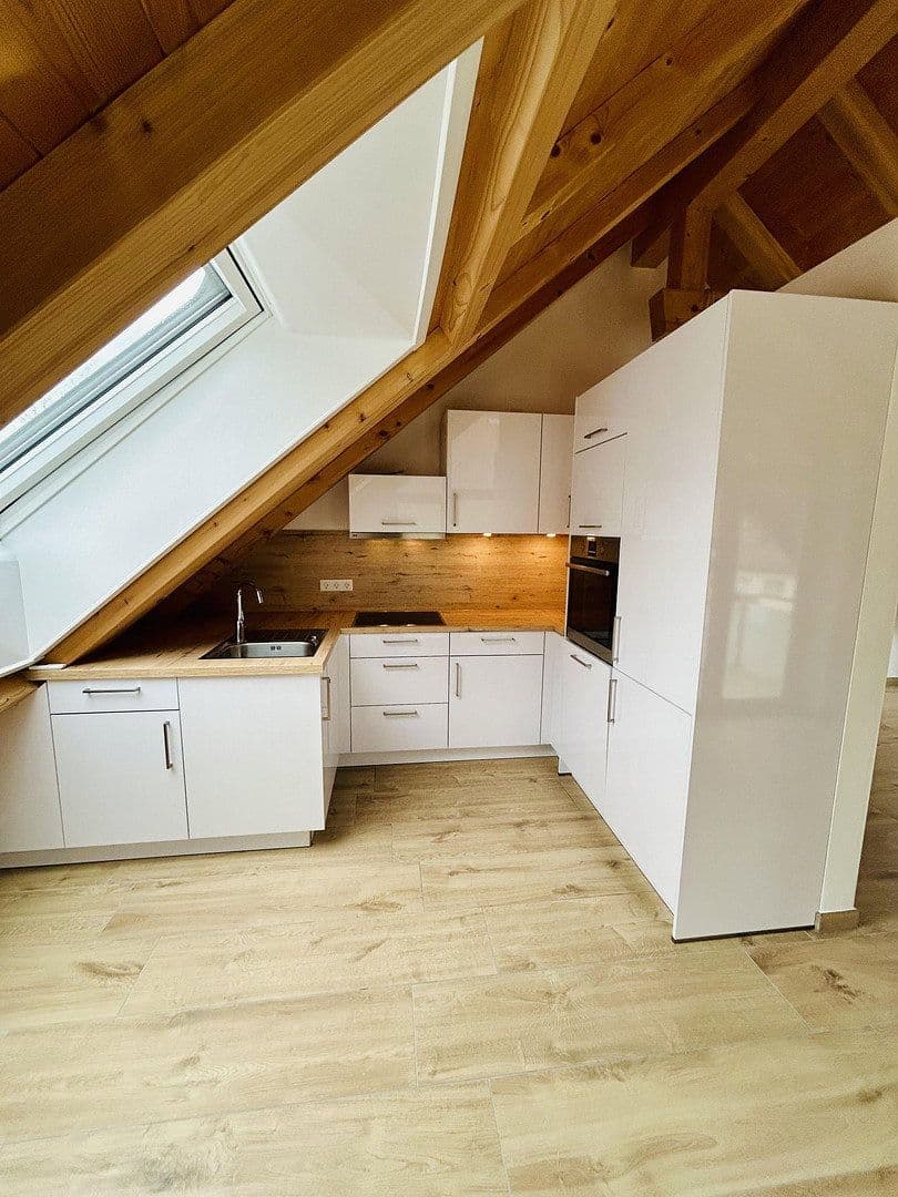 Pronájem bytu 3+1 81 m², Wolfratshausen, Bavorsko Pronájem bytu 3+1 81 m², Wolfratshausen, Bavorsko
