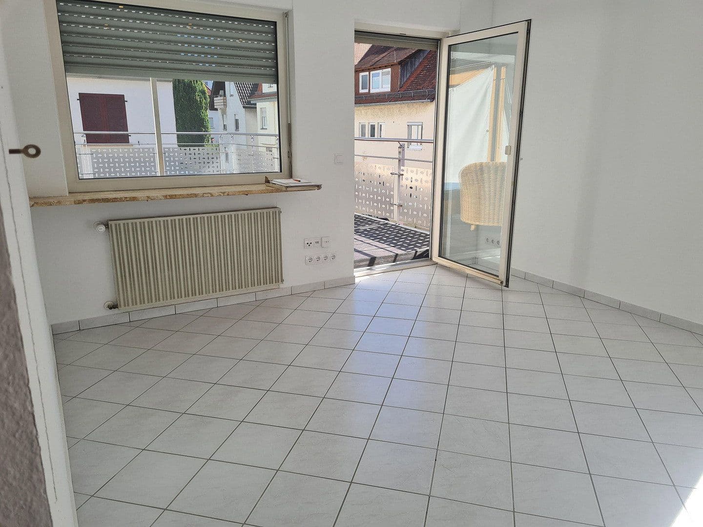 Pronájem bytu 4+1 115 m², Fellbach, Bádensko-Württembersko Pronájem bytu 4+1 115 m², Fellbach, Bádensko-Württembersko