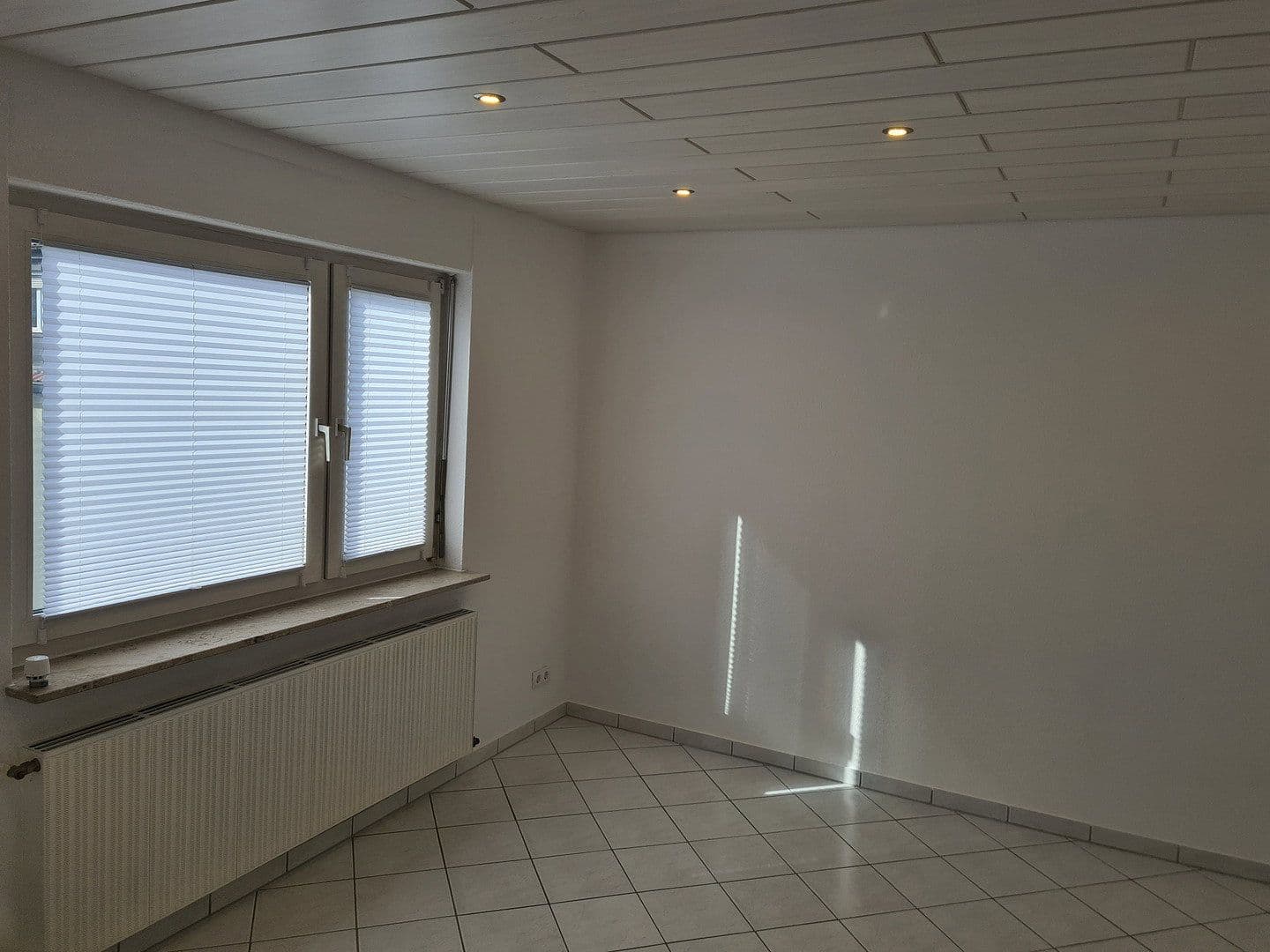 Pronájem bytu 4+1 115 m², Fellbach, Bádensko-Württembersko Pronájem bytu 4+1 115 m², Fellbach, Bádensko-Württembersko