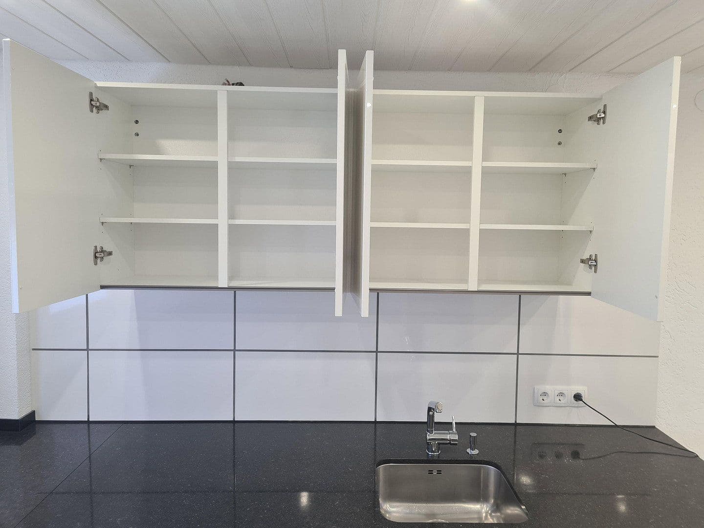 Pronájem bytu 4+1 115 m², Fellbach, Bádensko-Württembersko Pronájem bytu 4+1 115 m², Fellbach, Bádensko-Württembersko