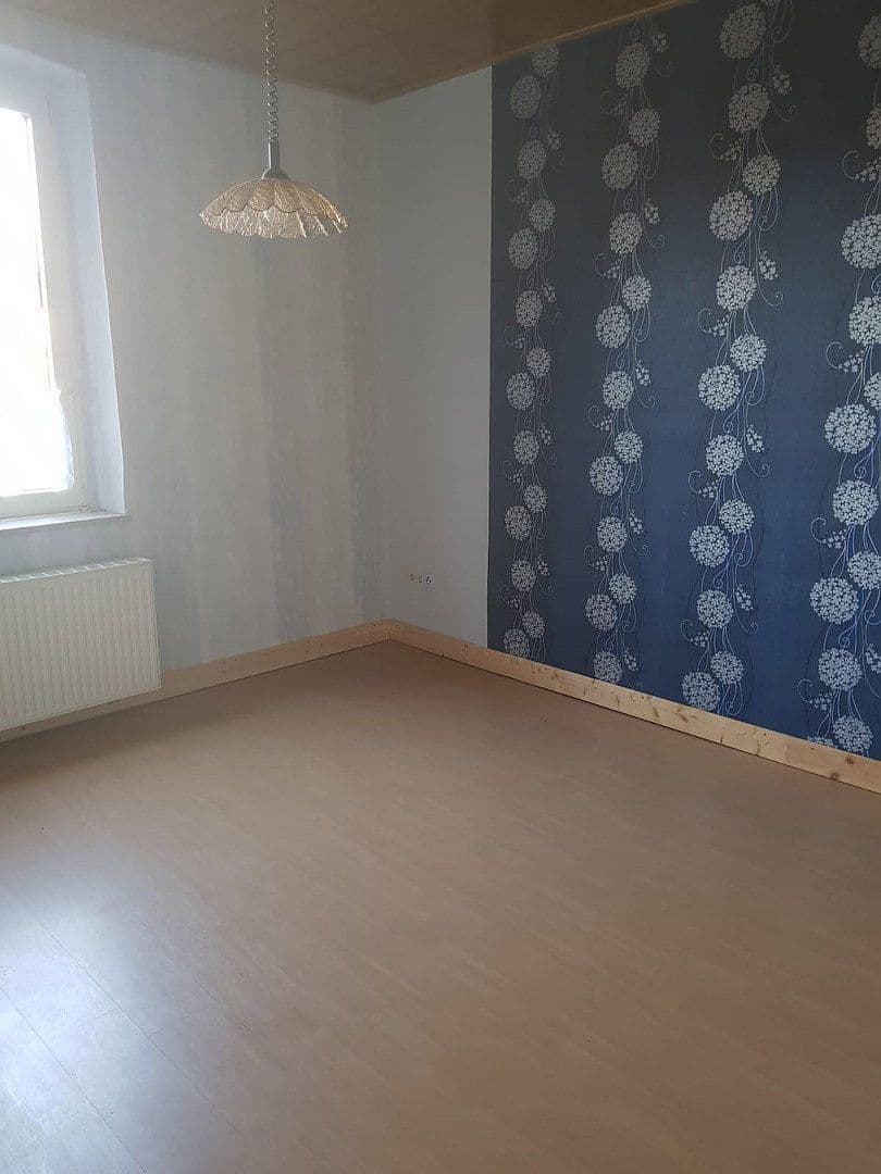 Pronájem bytu 3+1 72 m², Ziegelhorststraße 45, Duisburg, Severní Porýní-Vestfálsko Pronájem bytu 3+1 72 m², Ziegelhorststraße 45, Duisburg, Severní Porýní-Vestfálsko