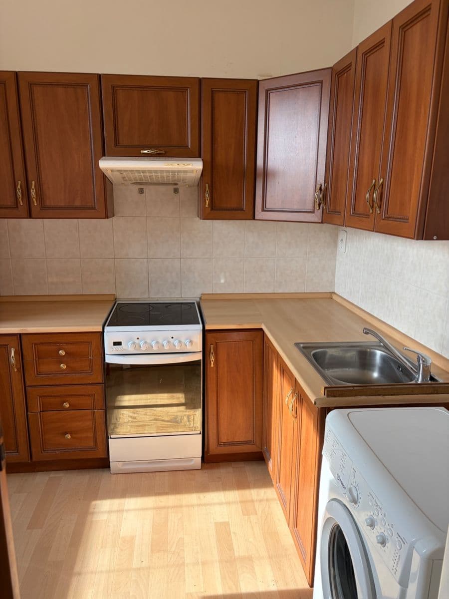 Pronájem bytu 2+1 43 m², Skupova, Olomouc, Olomoucký kraj Pronájem bytu 2+1 43 m², Skupova, Olomouc, Olomoucký kraj