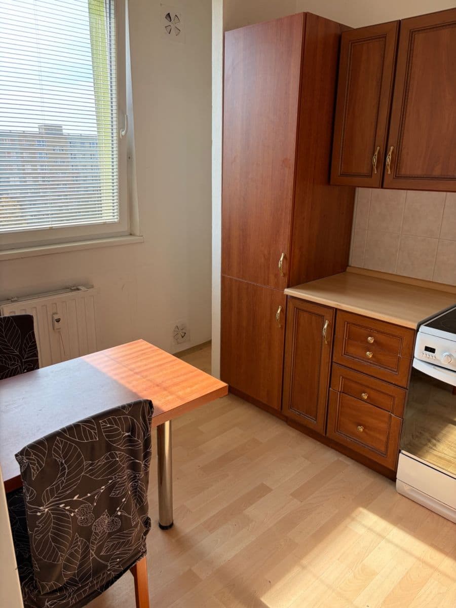 Pronájem bytu 2+1 43 m², Skupova, Olomouc, Olomoucký kraj Pronájem bytu 2+1 43 m², Skupova, Olomouc, Olomoucký kraj