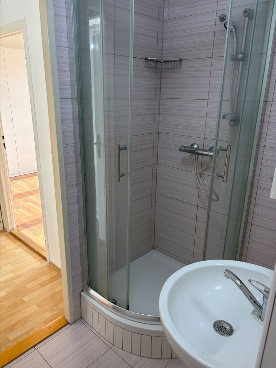 Pronájem bytu 2+1 43 m², Skupova, Olomouc, Olomoucký kraj Pronájem bytu 2+1 43 m², Skupova, Olomouc, Olomoucký kraj