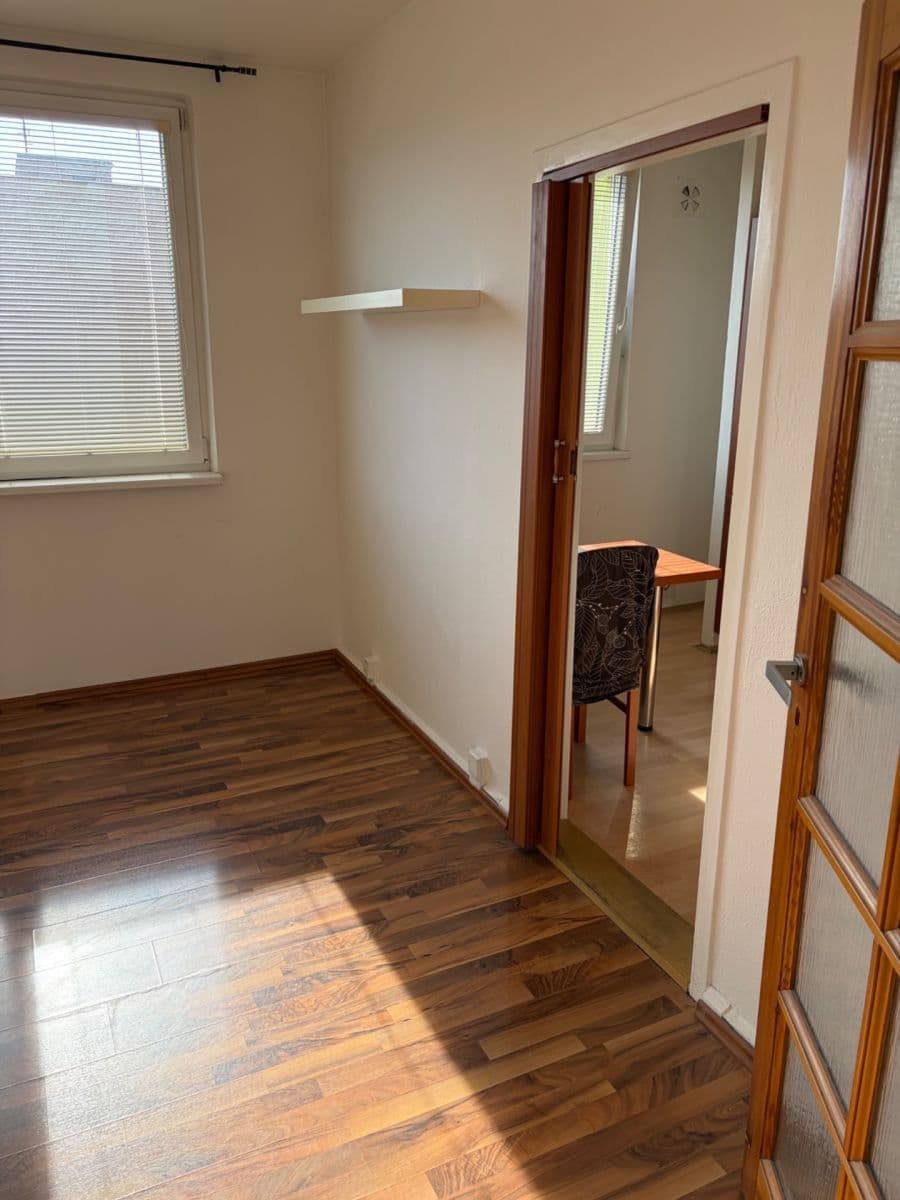 Pronájem bytu 2+1 43 m², Skupova, Olomouc, Olomoucký kraj Pronájem bytu 2+1 43 m², Skupova, Olomouc, Olomoucký kraj