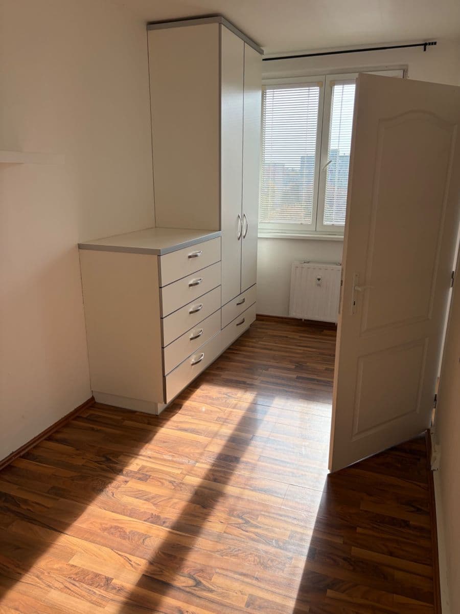 Pronájem bytu 2+1 43 m², Skupova, Olomouc, Olomoucký kraj Pronájem bytu 2+1 43 m², Skupova, Olomouc, Olomoucký kraj