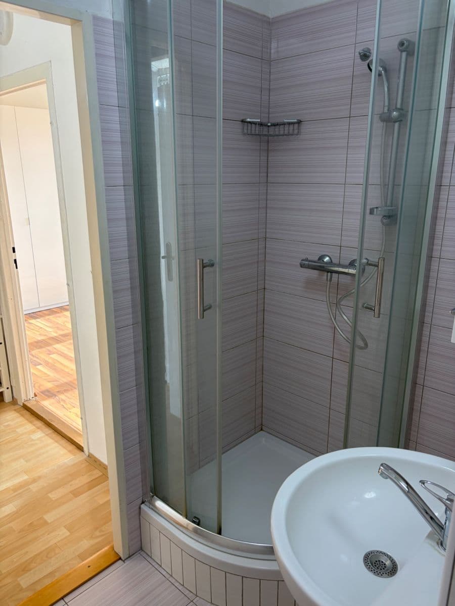 Pronájem bytu 2+1 43 m², Skupova, Olomouc, Olomoucký kraj Pronájem bytu 2+1 43 m², Skupova, Olomouc, Olomoucký kraj