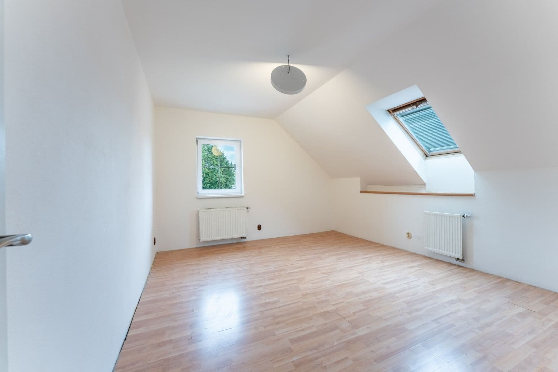 Prodej domu 170 m², pozemek 699 m², Pražská, Jíloviště, Středočeský kraj Prodej domu 170 m², pozemek 699 m², Pražská, Jíloviště, Středočeský kraj
