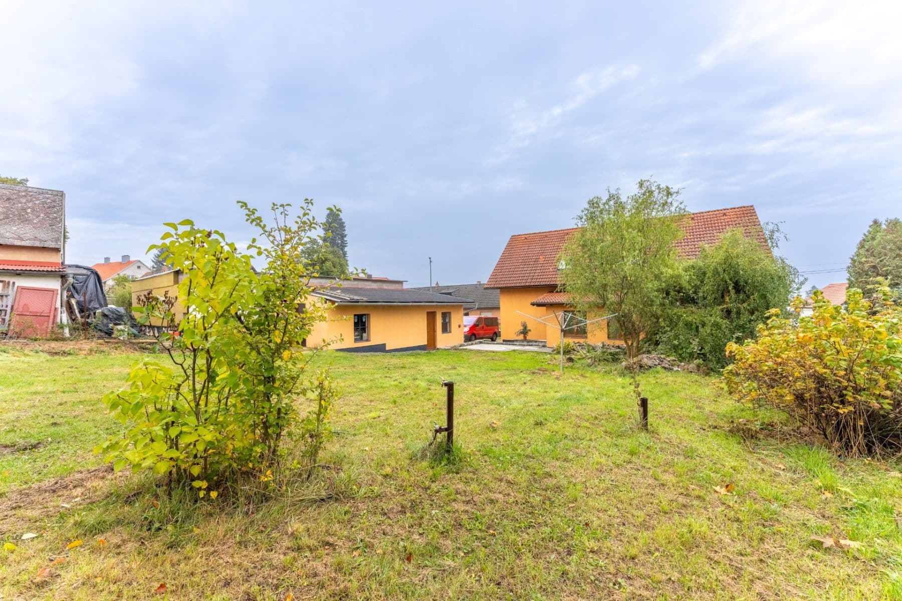 Prodej domu 170 m², pozemek 699 m², Pražská, Jíloviště, Středočeský kraj Prodej domu 170 m², pozemek 699 m², Pražská, Jíloviště, Středočeský kraj
