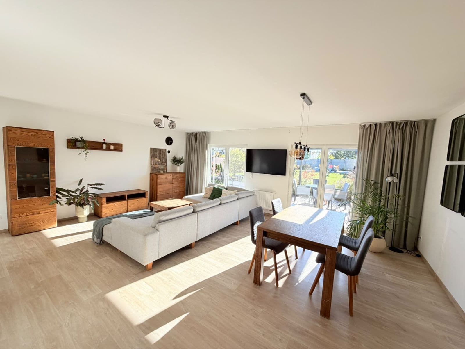 Prodej domu 147 m², pozemek 946 m², K Březné, Vysoký Újezd, Středočeský kraj Prodej domu 147 m², pozemek 946 m², K Březné, Vysoký Újezd, Středočeský kraj