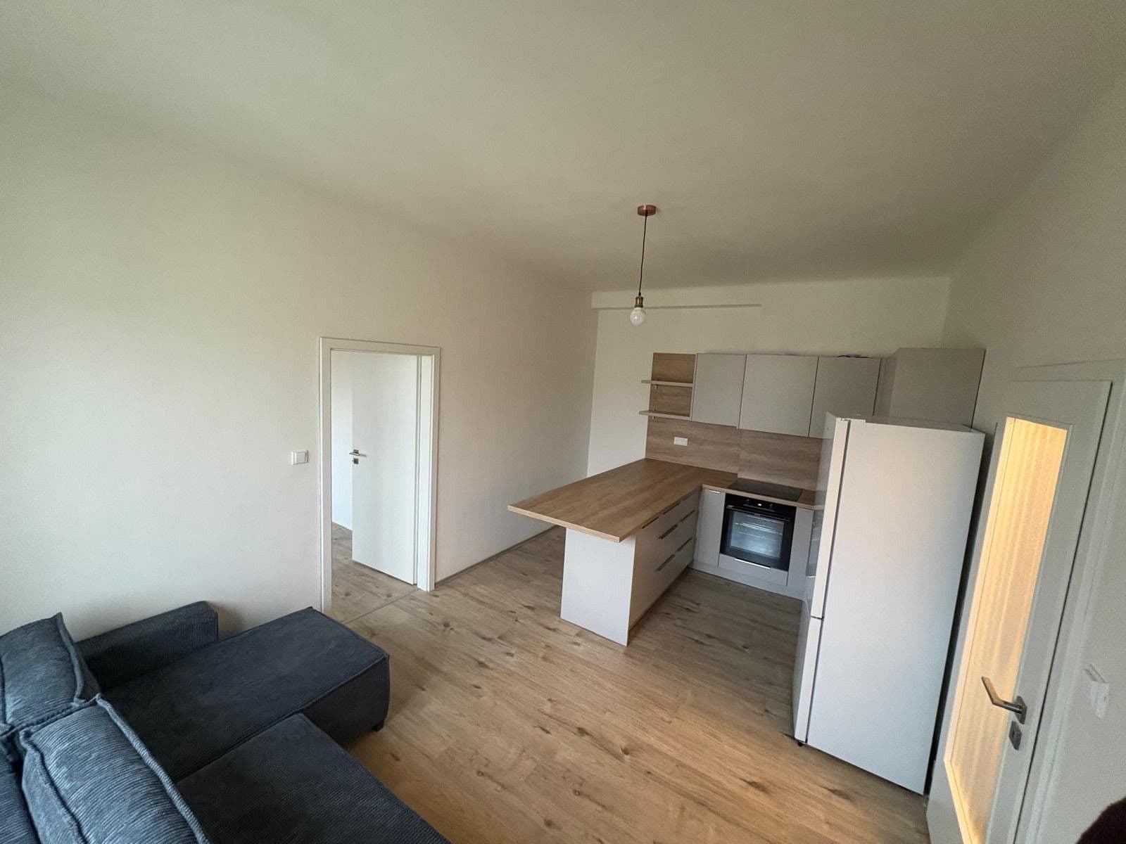 Pronájem bytu 2+kk 45 m², Evropská, Praha, Praha Pronájem bytu 2+kk 45 m², Evropská, Praha, Praha