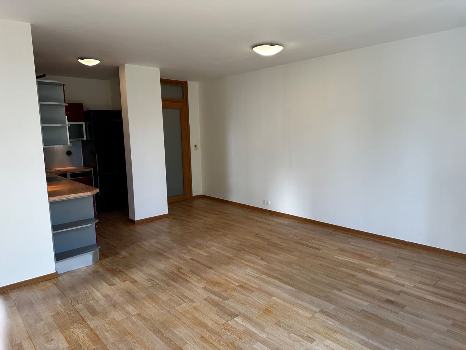 Pronájem bytu 2+kk 66 m², Valečovská, Praha, Praha Pronájem bytu 2+kk 66 m², Valečovská, Praha, Praha