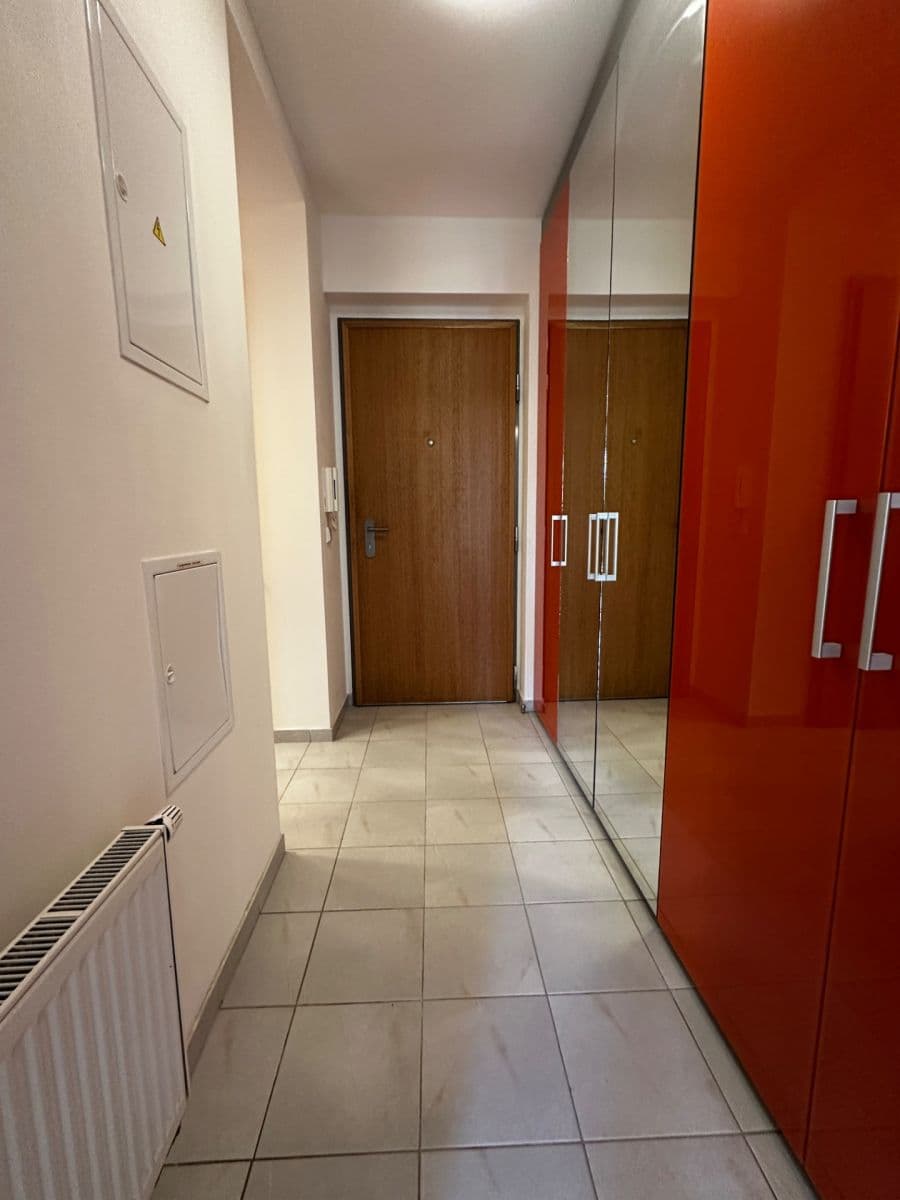 Pronájem bytu 2+kk 66 m², Valečovská, Praha, Praha Pronájem bytu 2+kk 66 m², Valečovská, Praha, Praha