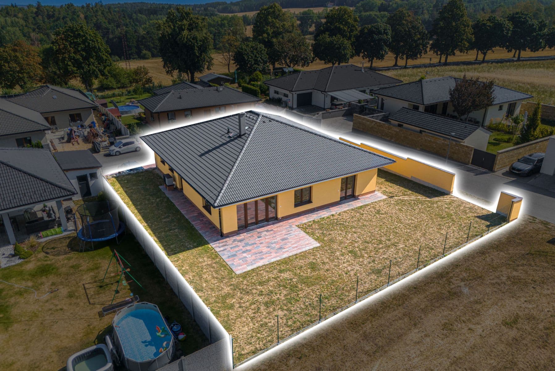 Prodej domu 193 m², pozemek 815 m², K Rybníku, Adamov, Jihočeský kraj Prodej domu 193 m², pozemek 815 m², K Rybníku, Adamov, Jihočeský kraj
