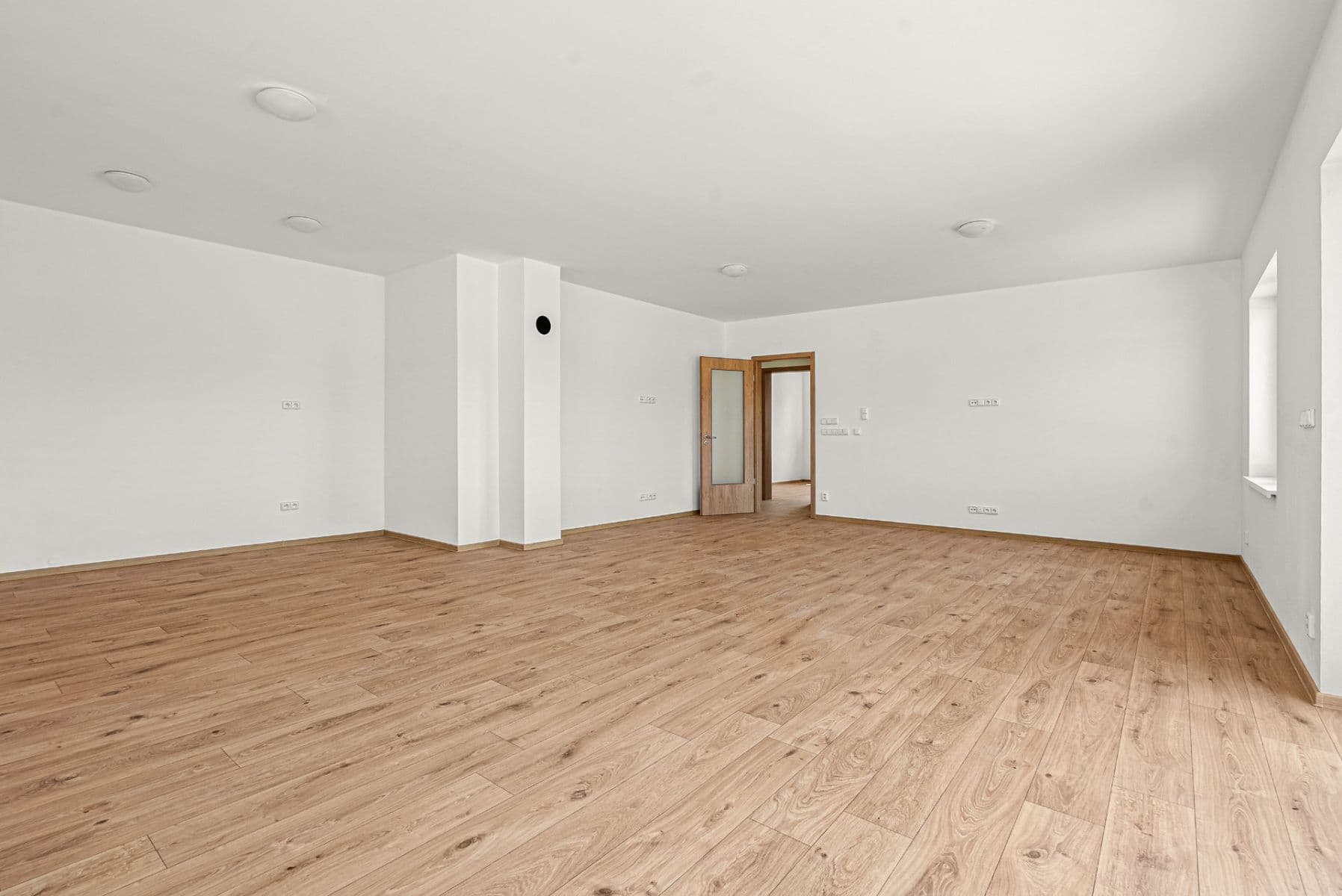 Prodej domu 193 m², pozemek 815 m², K Rybníku, Adamov, Jihočeský kraj Prodej domu 193 m², pozemek 815 m², K Rybníku, Adamov, Jihočeský kraj