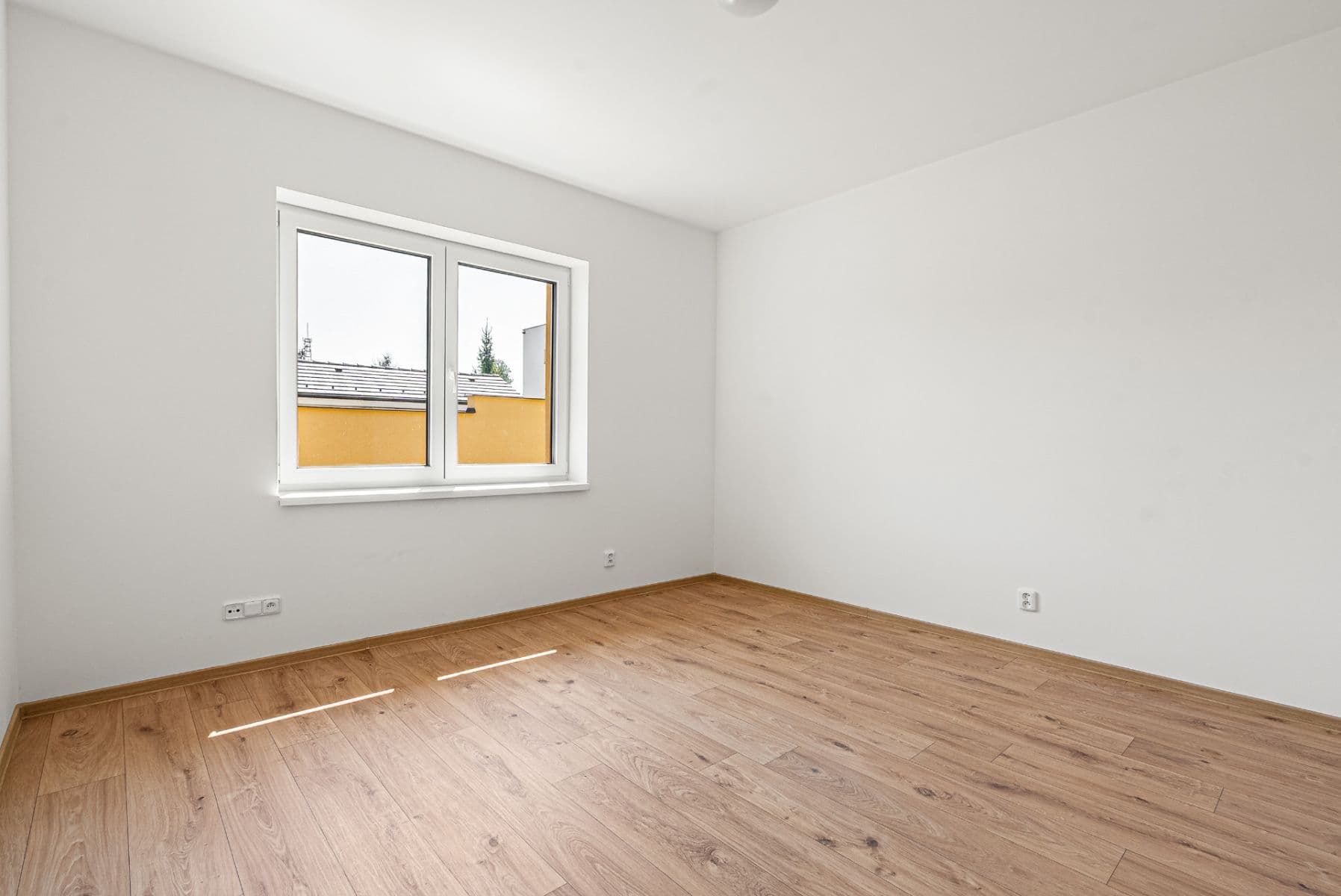 Prodej domu 193 m², pozemek 815 m², K Rybníku, Adamov, Jihočeský kraj Prodej domu 193 m², pozemek 815 m², K Rybníku, Adamov, Jihočeský kraj