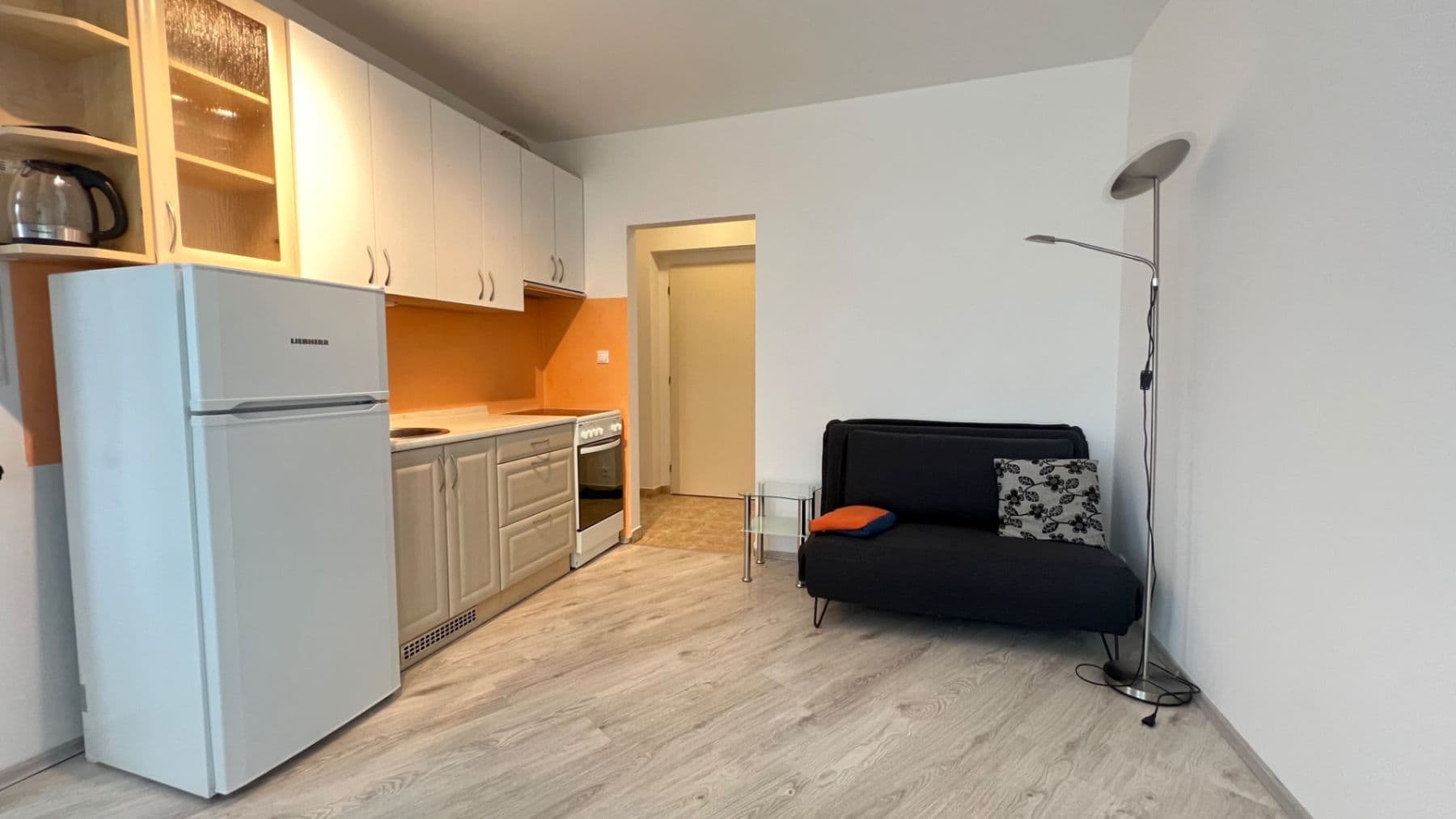Pronájem bytu 2+kk 30 m², Chotěšovská, Praha, Praha Pronájem bytu 2+kk 30 m², Chotěšovská, Praha, Praha