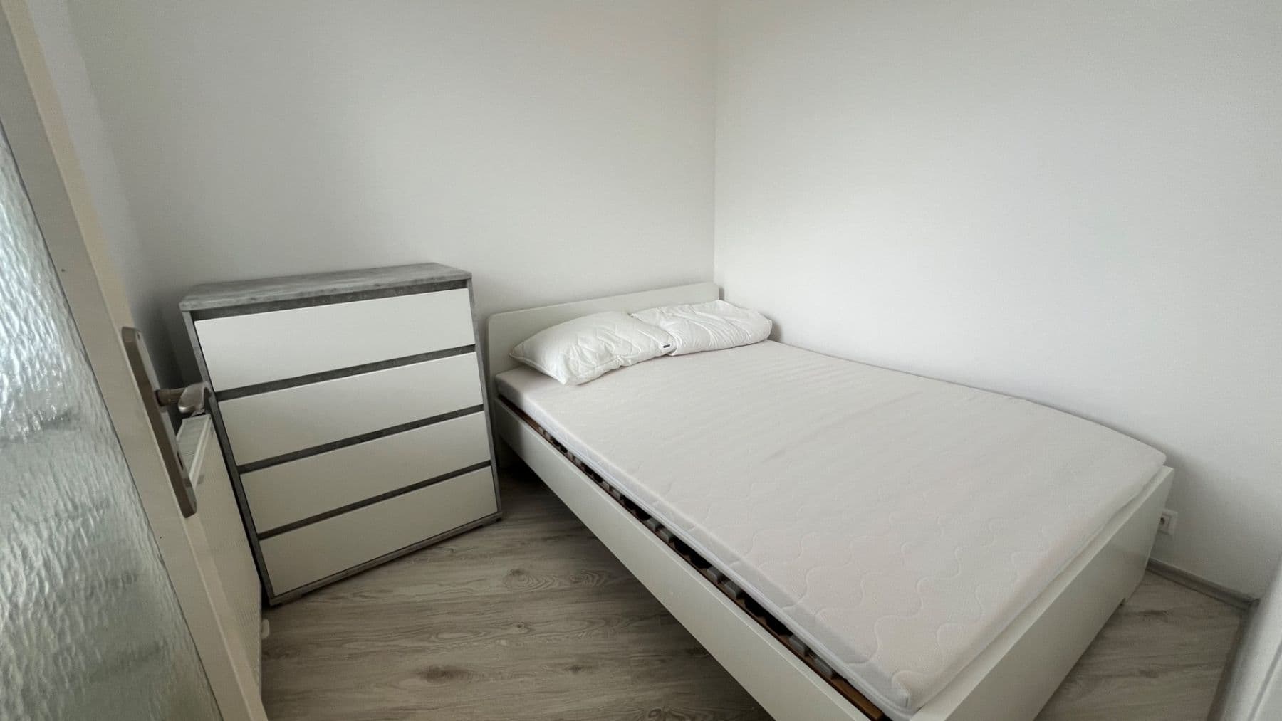 Pronájem bytu 2+kk 30 m², Chotěšovská, Praha, Praha Pronájem bytu 2+kk 30 m², Chotěšovská, Praha, Praha