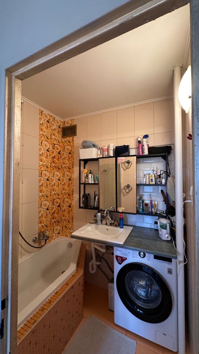 Prodej bytu 3+1 75 m², Bítovská, Praha, Praha Prodej bytu 3+1 75 m², Bítovská, Praha, Praha