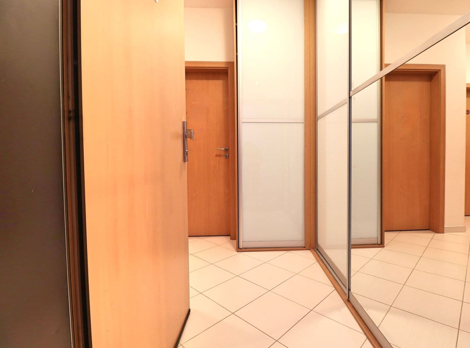 Pronájem bytu 2+kk 45 m², Zakšínská, Praha, Praha Pronájem bytu 2+kk 45 m², Zakšínská, Praha, Praha