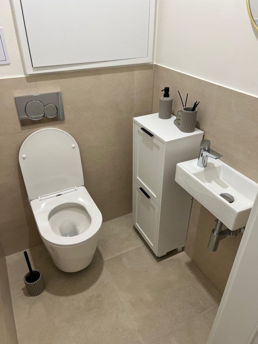 Pronájem bytu 1+kk 45 m², Cukerní, Praha, Praha Pronájem bytu 1+kk 45 m², Cukerní, Praha, Praha