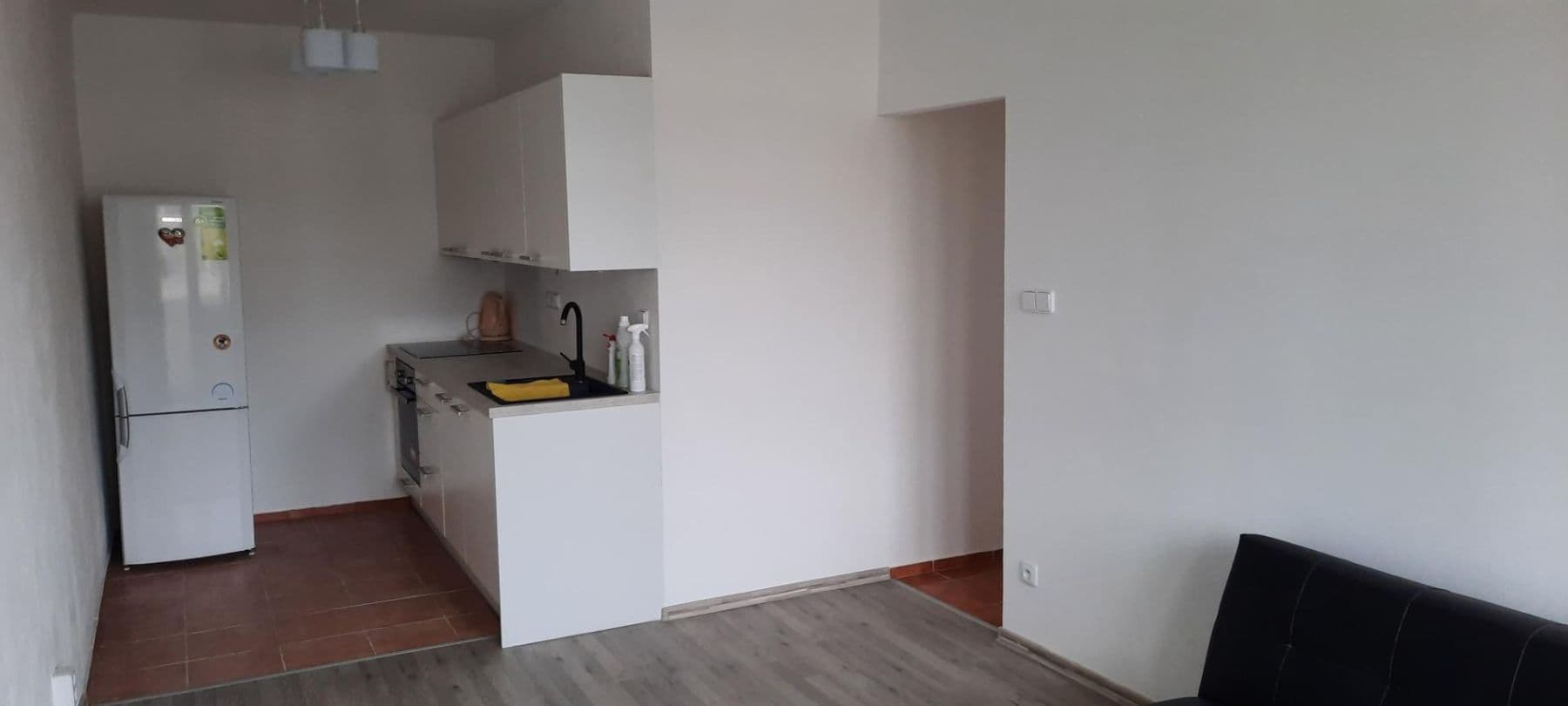 Pronájem bytu 2+kk 40 m², U Sluncové, Praha, Praha Pronájem bytu 2+kk 40 m², U Sluncové, Praha, Praha