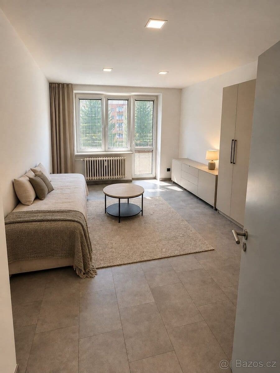 Pronájem bytu 2+kk 54 m², Dukelská, Třinec, Moravskoslezský kraj Pronájem bytu 2+kk 54 m², Dukelská, Třinec, Moravskoslezský kraj