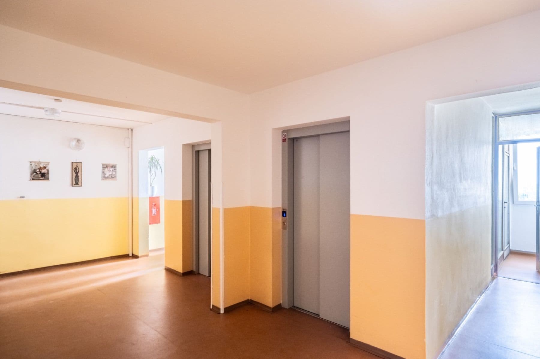 Prodej bytu 3+1 66 m², Česákova, Praha, Praha Prodej bytu 3+1 66 m², Česákova, Praha, Praha