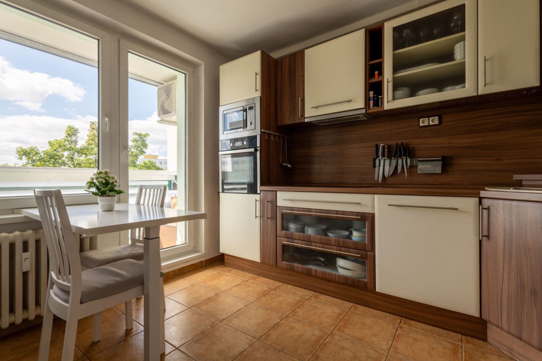 Prodej bytu 3+1 66 m², Česákova, Praha, Praha Prodej bytu 3+1 66 m², Česákova, Praha, Praha