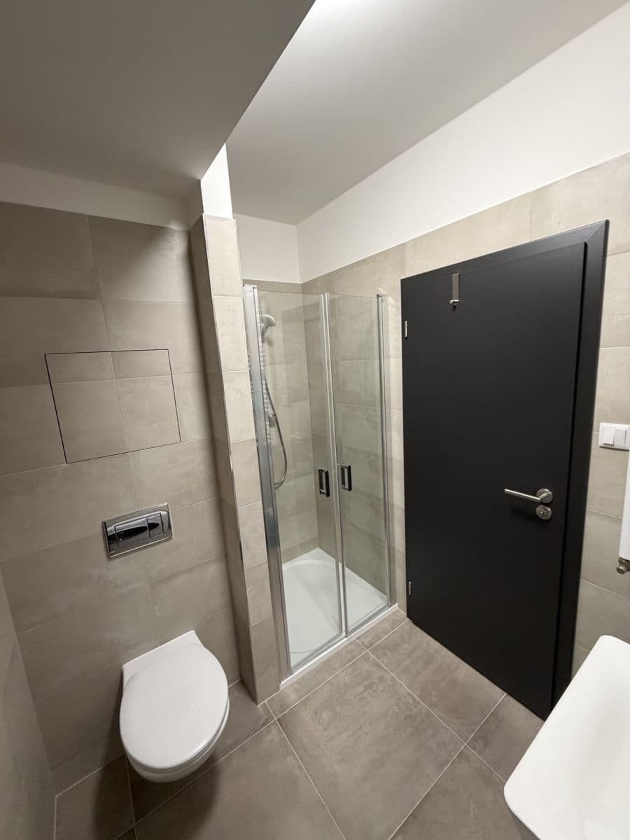 Pronájem bytu 1+kk 36 m², Gerstelova, Praha, Praha Pronájem bytu 1+kk 36 m², Gerstelova, Praha, Praha