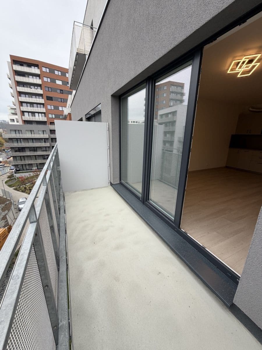 Pronájem bytu 1+kk 36 m², Gerstelova, Praha, Praha Pronájem bytu 1+kk 36 m², Gerstelova, Praha, Praha