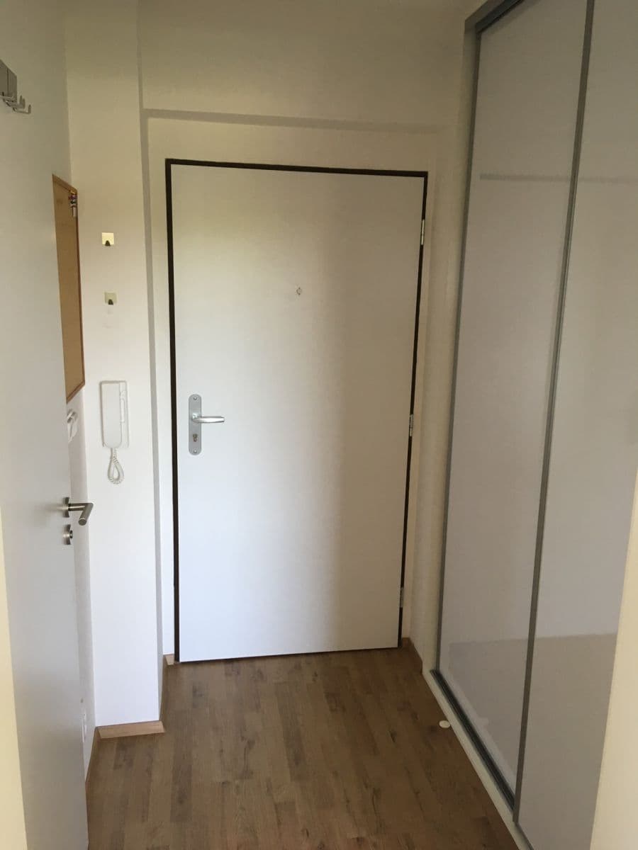 Pronájem bytu 2+kk 39 m², Zelené údolí, Liberec, Liberecký kraj Pronájem bytu 2+kk 39 m², Zelené údolí, Liberec, Liberecký kraj